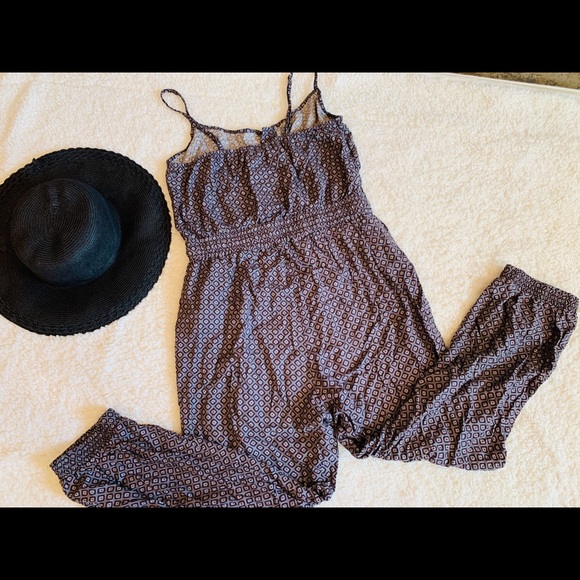 Romper - Picture 2 of 2